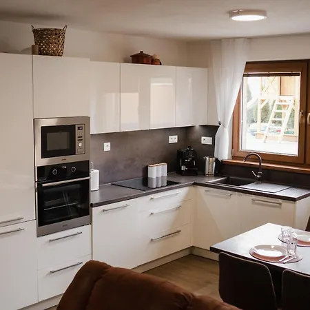 U Divokej Vcely Casa vacanze Ižipovce